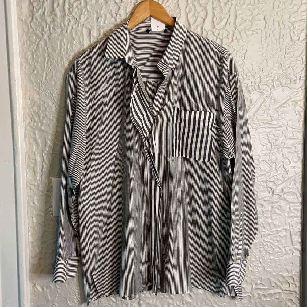 Lafayette 148 New York striped button down blouse
